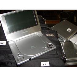 FERGUSON 7" PORTABLE DVD PLAYER