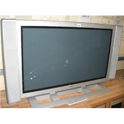 TECHWOOD 42" PLASMA SCREEN (DAMAGED)