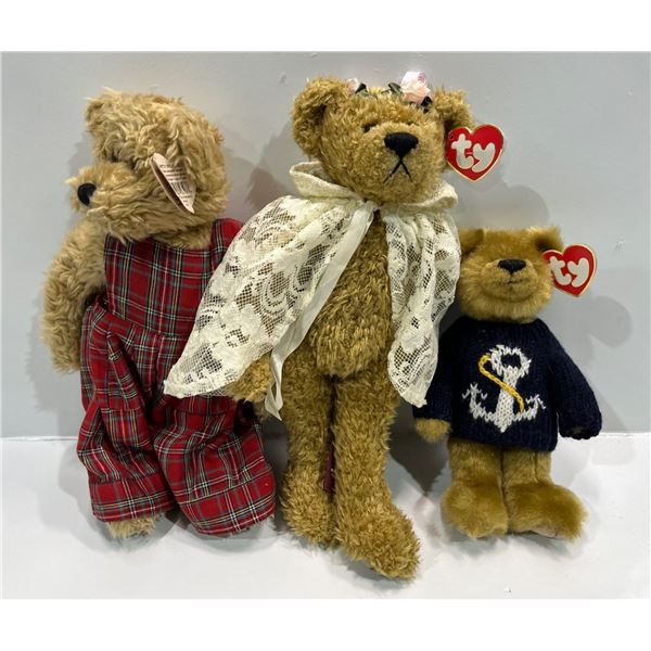 Beany Baby Salty, Tartan Scotch, Eve Lace Cape