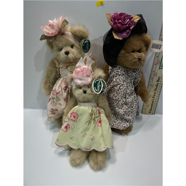 Assorted Collection of Bearington Bears Spring Themed Largest is 13H
