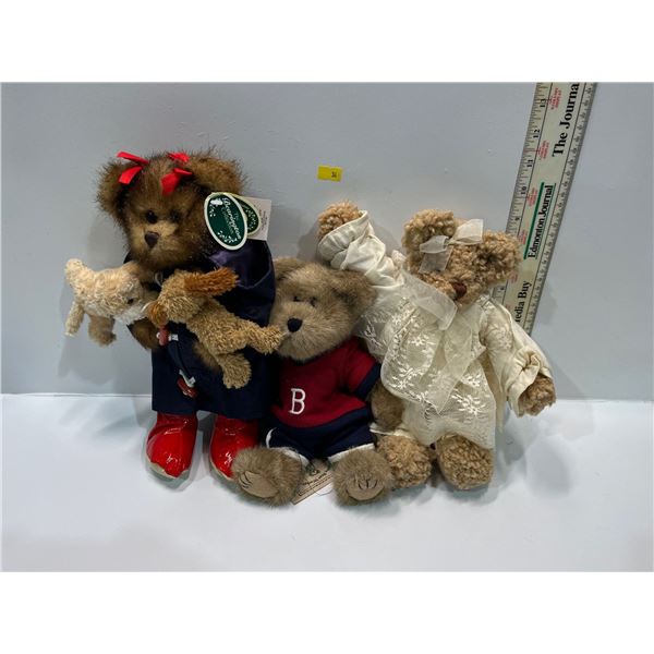 Assorted Collection of Bears Bearington's & Teddy Bear Workshop Largest is 13H