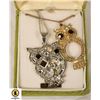 Image 1 : ESTATE OWL NECKLACES IN BOX TOGETHER-ESTATE