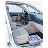 Image 12 : 2011 TOYOTA HIGHLANDER LIMITED 4WD