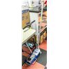 Image 1 : NEW VVIVID 1.5 TON RACING LOW PROFILE FLOOR JACK