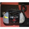 Image 1 : BISSELL AUTO CARE PROHEAT PORTABLE CLEANER