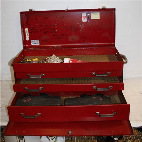 RED 3 DRAWER TOOLBOX WITH CONTENTS