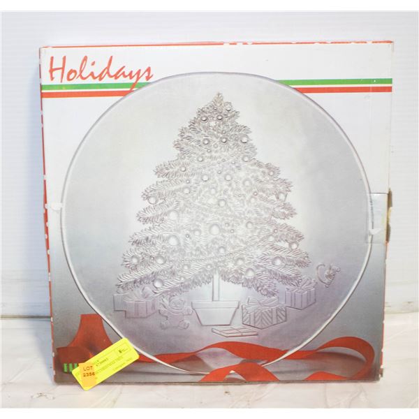 12.5" GLASS CHRISTMAS TREE PLATTER