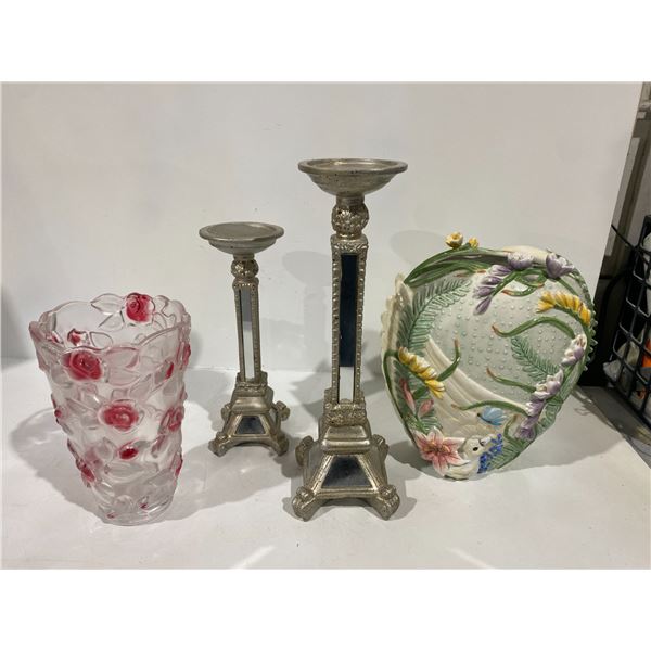 Assorted Inside Home Decor, Porcelain Swan Floral by Fitz and Floyd, Glass Vase and More