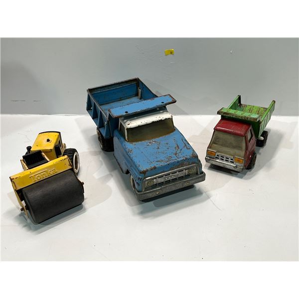 Vintage Assorted Collection of Metal TONKA Trucks, Well Loved