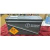 Image 2 : MEDIUM ARMY METAL AMMO BOX EXCELLENT CONDITION