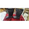 Image 1 : NEW SIZE 7 ULTRA LIGHT EVA WINTERBOOTS C/W LINER WEIGHT LESS THAN 2 LBS/ BOOT