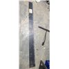 Image 2 : ANTIQUE 66 INCH ICE SAW CARBON STEEL BLADE C/W HANDLE