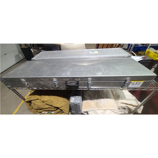 CUSTOM WELDED ALUMINUM TRAVEL GUN HARD CASE WITH LINER 52"X14"X5"