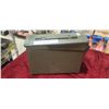 Image 1 : SMALL MILITARY AMMO CASE GREAT SHAPE
