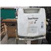 Image 2 : Johnson 6 HP Tiller Outboard Motor