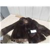 Image 1 : Ladies Short Fur Jacket -Sz SM / MED - Hurtig Furriers