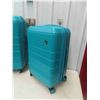 Image 2 : 3pc Heys Luggage Set