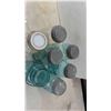 Image 8 : 7 Masonry Jars ; Ball ' Perfect Mason', 5 Blue Jars + 2 Clear Jars