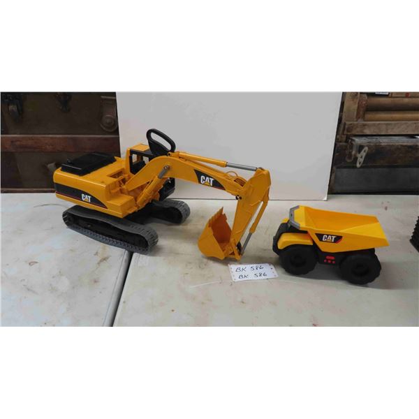 CAT Excavator - Plastic & CAT Dump Truck with Sounds - Plastic