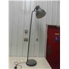 Image 1 : Modern Floor Lamp with Industrial Look