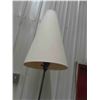 Image 2 : Modern Floor Lamp