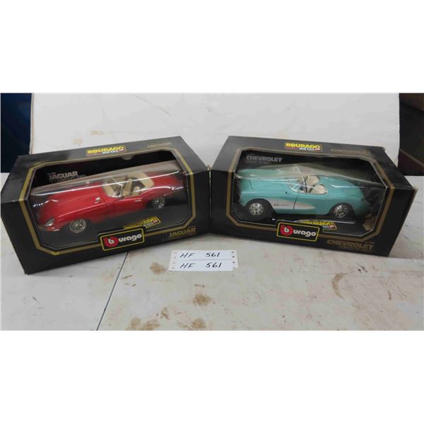 2 Bburago Diecast Cars in Boxes Scale 1:18 - 1957 Chevy , 1961 