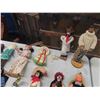 Image 2 : Assortment of Ethnic Dolls 