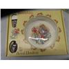 Image 2 : Royal Doulton Bunnykins Nursery Set , 3 Precious Moments Figurines 