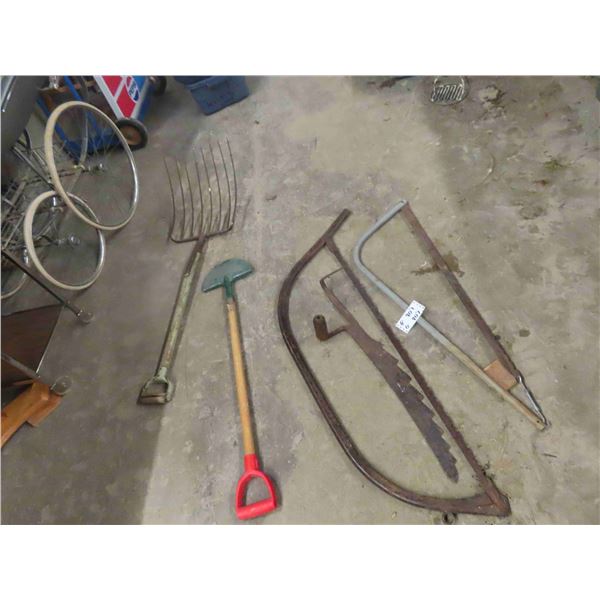 Frork , Edger , Hay Knife , 2 Saws