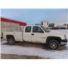 Image 3 : 2004 Chevy Silverado 2500 HD Extended Cab 8 Cylinder 4x4 - Has TOD