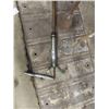 Image 2 : Oiler , Hand Tools