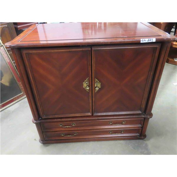 2 Door Cabinet with Bottom Drawer 24  x 39  x 40 