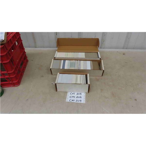 Baseball Card Collection - 2000 Cards