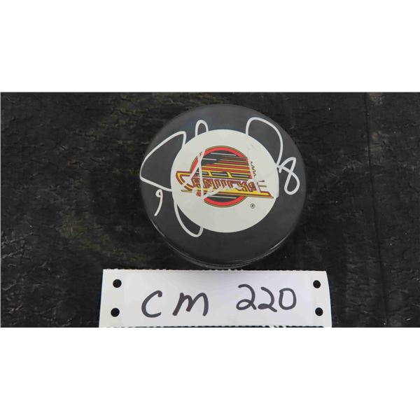 Igor Larionov Signed Vancouver Canucks Puck
