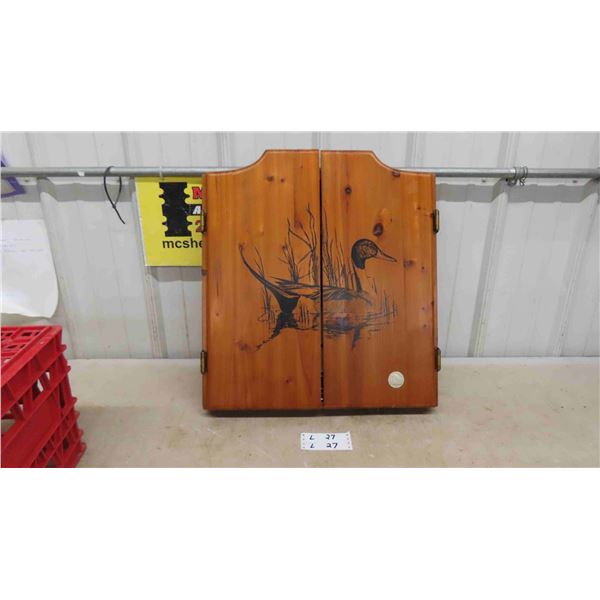 Ducks Unlimited Dart Board with Wooden Case 21.5" x 23.5"