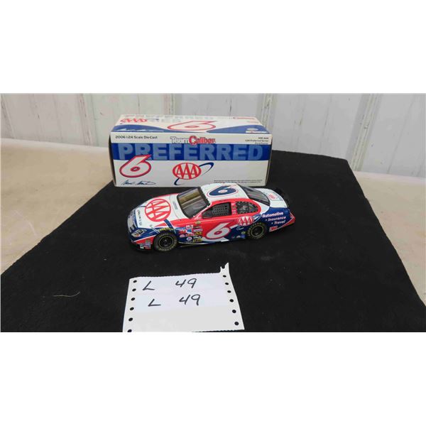 2006 1:24 Scale Die Cast Ford Fusion Team Caliber New in Box