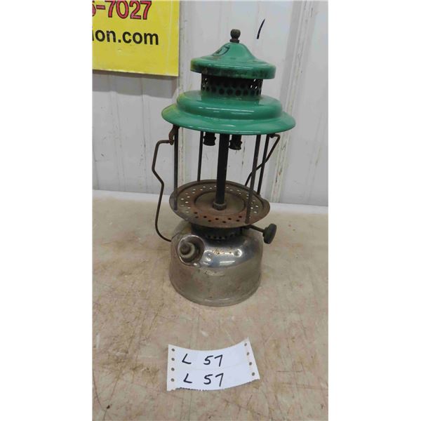 Coleman Lantern - NO glass