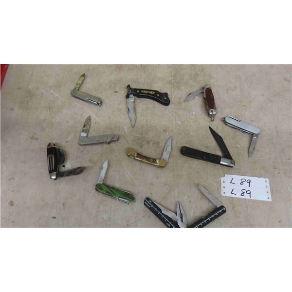 10 Pocket Knives Including Swiss Army Knives