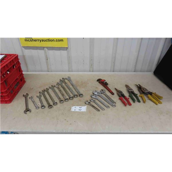 Tools ; 10 Wrenches - 5 Crescent, Pipe Wrench, 4 Tin Snips