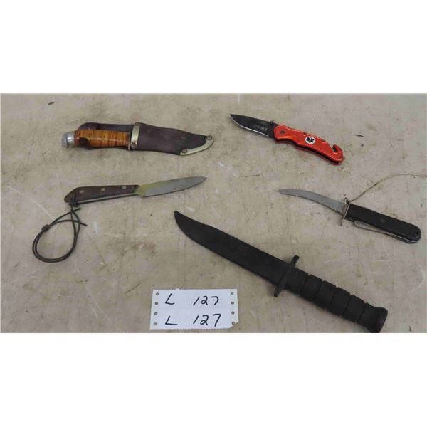 4 Hunting Knives + 1 Training Knife