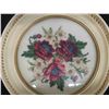Image 5 : 2 Petit Point Flower Pictures 9 1/4'' Diameter