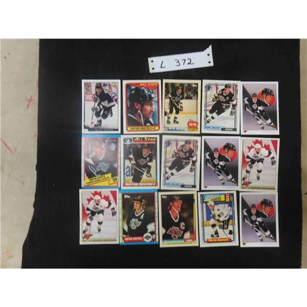 15 Wayne Gretzky Hockey Cards