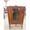 Image 1 : Oak China Cabinet 64'' x 40'' x 15''