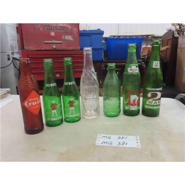 7 Vintage Soda Bottles : Keystone, 2Way, Drewrys, Fresca