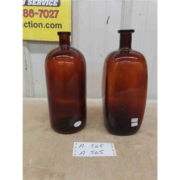 2 Vintage Brown Glasses - 1 Chemist, 1 Unmarked