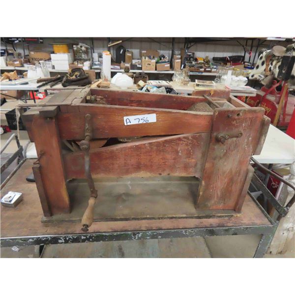 Cowan Dockage Tester Hand Crank Made in Winnipeg 16'' x 27'' x 11'' 