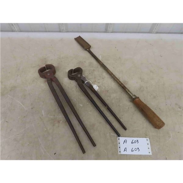 3 Vintage Horse Hoof Tools - Clippers , File