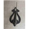 Image 4 : 5 Vintage Decorative Hooks