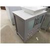 Image 6 : 4 Piece Bathroom Set: Vanity 31'' x 30'' x 18 1/2'' , Sink and Cabinet 58'' x 