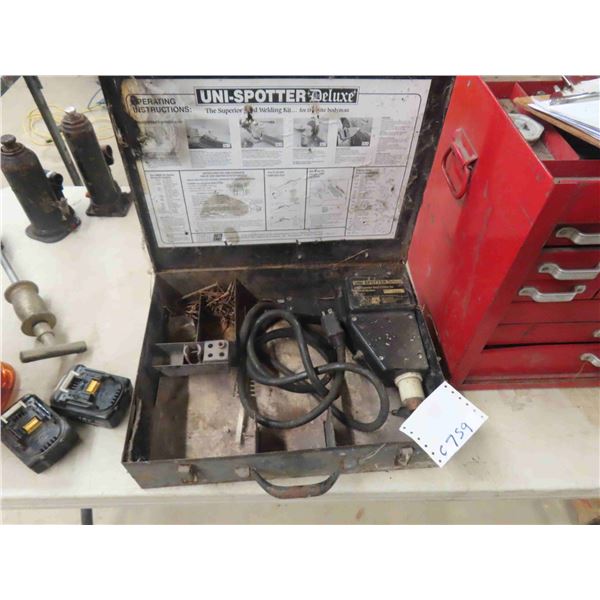 Uni Spotter Deluxe Superior Stud Welder for Elite Bodymen with Case